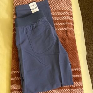 Brand New! Figs Space Grey livingston basic petite scrubs